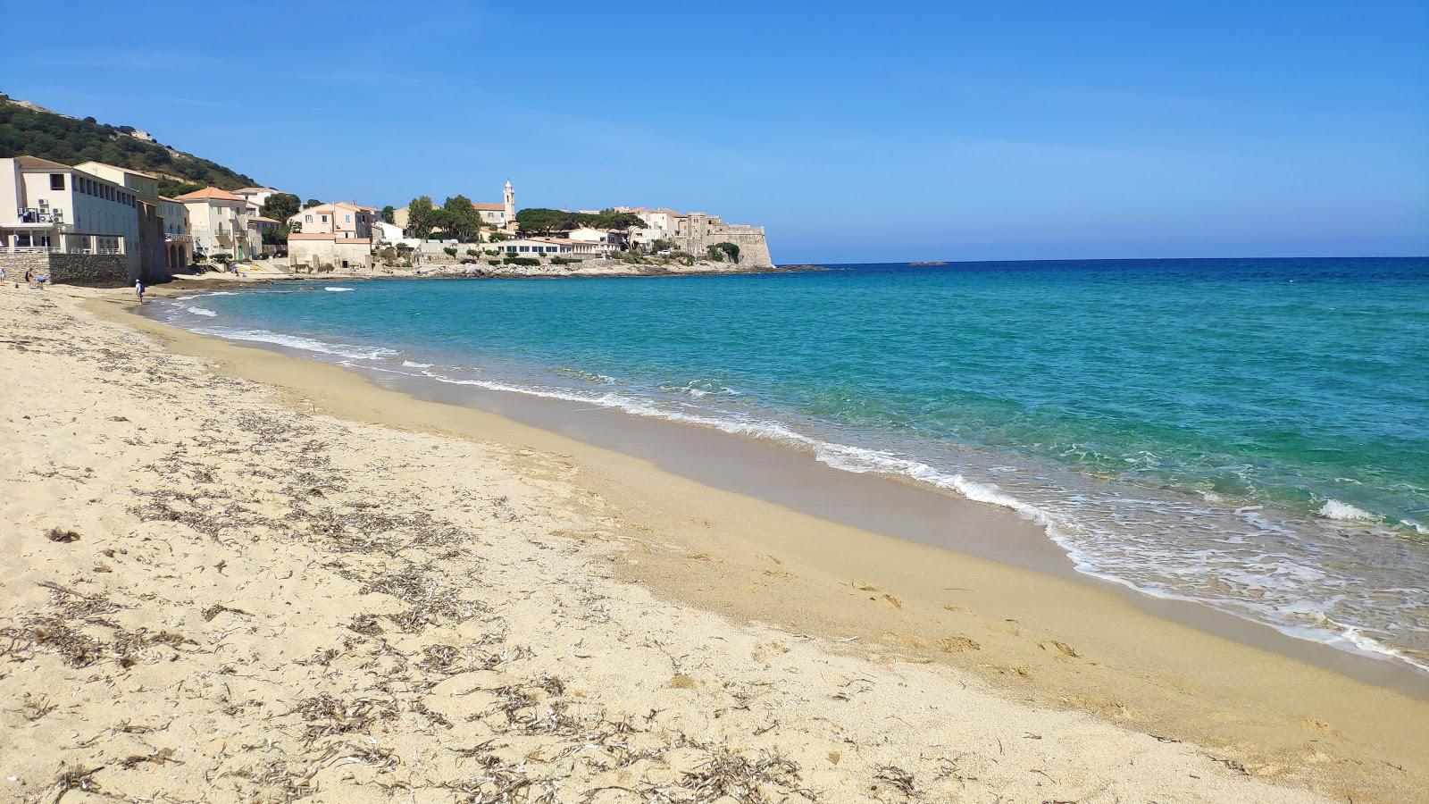 plage-algajola-delpino-locations-proche-plage-et-village-balanin