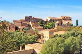 village-de-pigna-proche-delpinolocations-corse